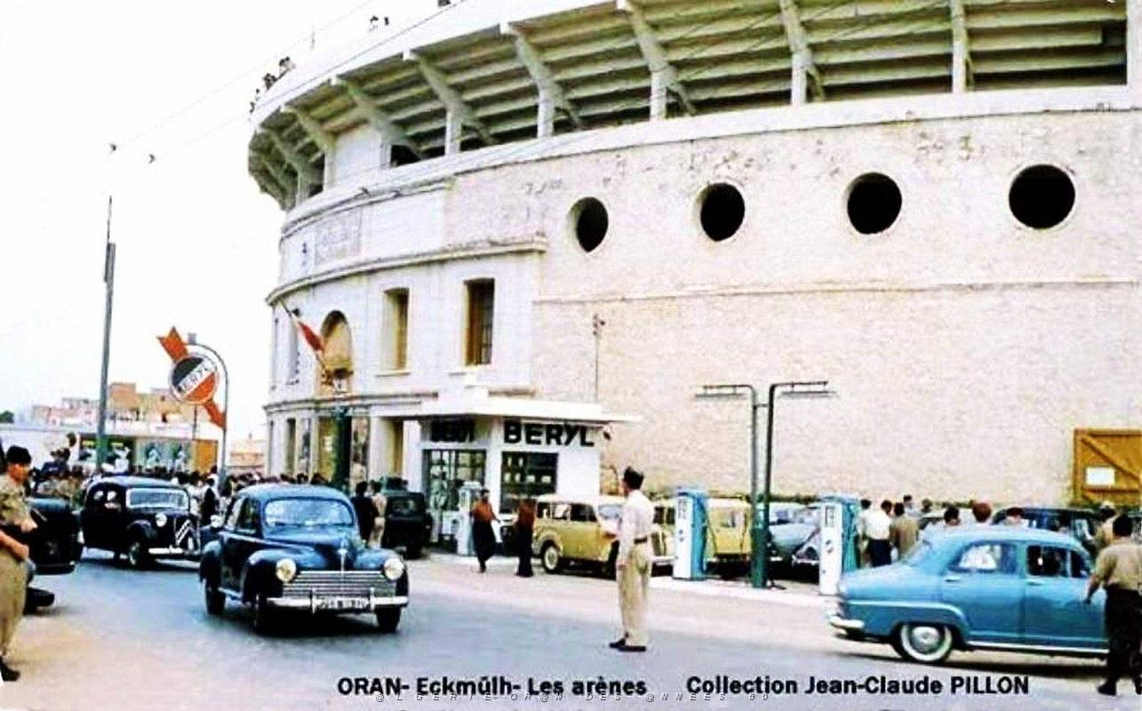 1741- Oran - Eckmulh -Les Arenes par Jean-Claude Pillon.jpg